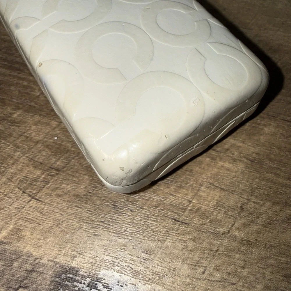 Coach Eye Glass‎ Case ONLY Hard Hinged White Clam Shell With Logo, Imperfections